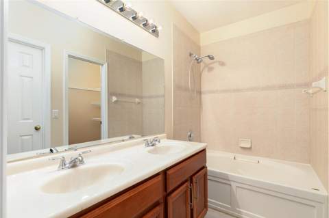 9866 Tivoli Villa Drive, Orlando FL - photo 9 of 21