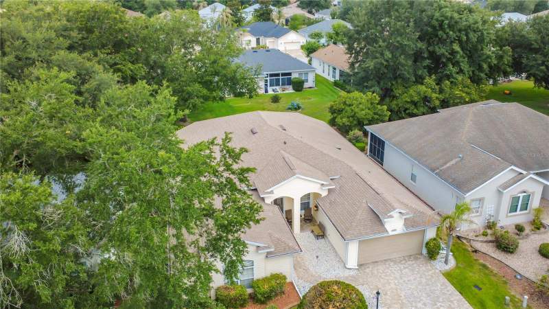 3 bedroom Single Family Residence at 25243 River Crest Drive, Plantation At Leesburg River Crest Unit 01, Leesburg — photo 2