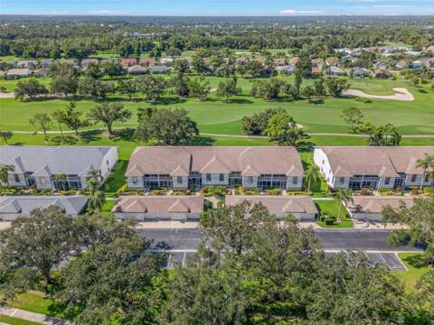 6908 Drewrys Bluff #704, Bradenton FL - photo 11 of 27