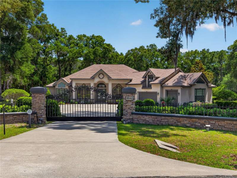 4 bedroom Single Family Residence at 1640 SE 91st Place, Turning Hawk Ranch Un 02, Ocala — photo 3