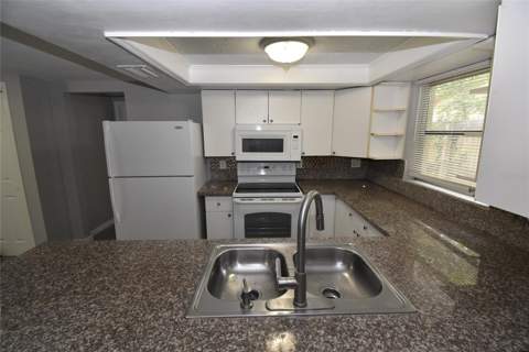3212 Blue Bird Drive, Holiday FL - photo 10 of 24