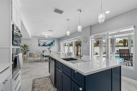933 Eldorado Avenue, Clearwater Beach FL - photo 18 of 99