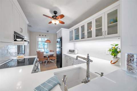 4766 Snook Drive, St Petersburg FL - photo 9 of 54