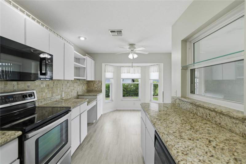 3 bedroom Single Family Residence at 6181 SW 84th Place, Marion Lndg Un 03, Ocala — photo 5