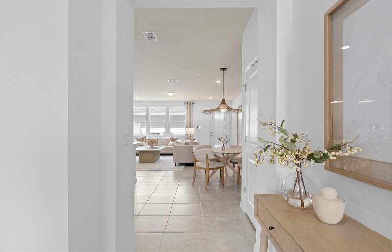 4 bedroom Townhouse at 10130 Hadley Street, Everbe, Orlando — photo 4