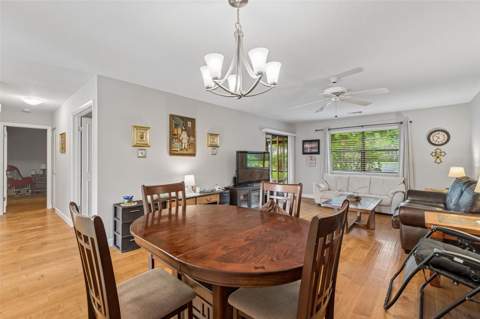 2903 Fig Court, Palm Harbor FL - photo 9 of 53