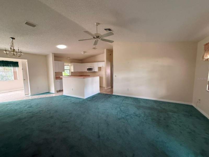2 bedroom Single Family Residence at 208 Aragon Lane, Lady Lake Orange Blossom Gardens Unit 19, Lady Lake — photo 2