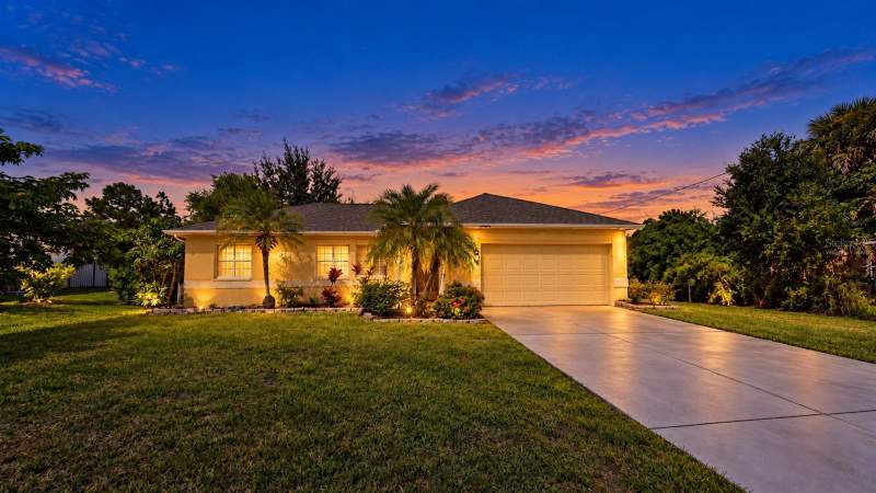 4 bedroom Single Family Residence at 2935 45th Avenue, Golden Gate Estate Unit 63, Naples — photo 3