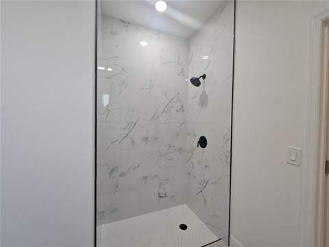 2068 Dixie Ave, Sanford FL - photo 11 of 25