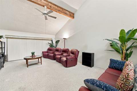 6015 Courtside Drive, Bradenton FL - photo 7 of 38