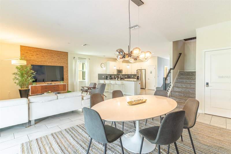 8 bedroom Single Family Residence at 561 Pebble Beach Drive, Stoneybrook South North Prcl Ph 1, Davenport — photo 5