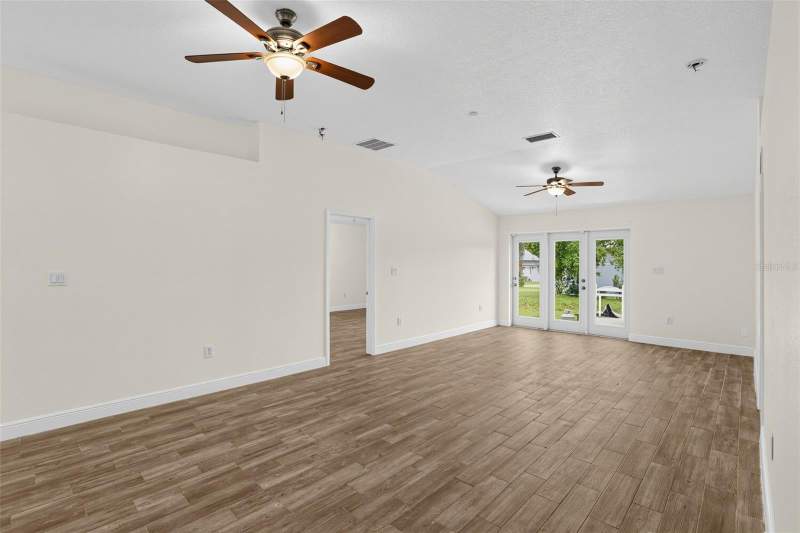 4 bedroom Single Family Residence at 7320 Tomberlin Lane, Bonynge Add 02 Tang, Mount Dora — photo 5