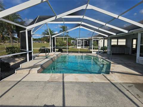323 Caloosa Palms Court, Sun City Center FL - photo 6 of 45