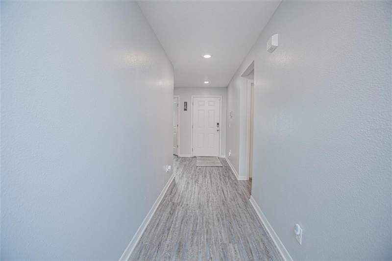 4 bedroom Single Family Residence at 214 Linda Lane, Lakeside Park Estates, Auburndale — photo 2