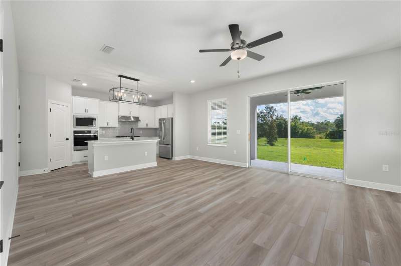 4 bedroom Single Family Residence at 7657 Somersworth Drive, Reunion Village Phase 4, Kissimmee — photo 3