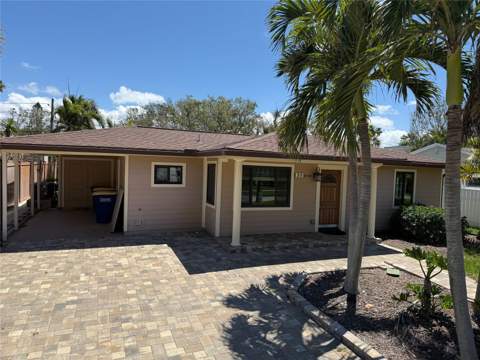 833 Lantana Avenue, Clearwater Beach FL - photo 15 of 38