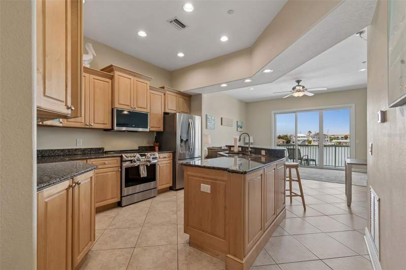 3 bedroom Townhouse at 620 Bayway Boulevard #5, Moorings Twnhms, Clearwater Beach — photo 5