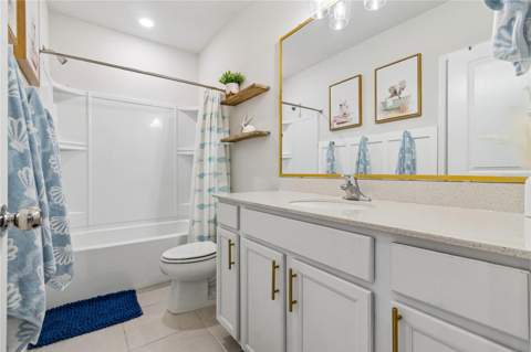 9047 Royal River Circle, Parrish FL - photo 18 of 33