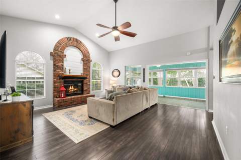2712 NW 29th Place, Gainesville FL - photo 8 of 48