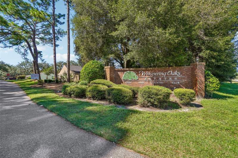 3 bedroom Single Family Residence at 6074 Beechwood Drive, Whisp Oaks Estate Ph 5-B, Dade City — photo 4