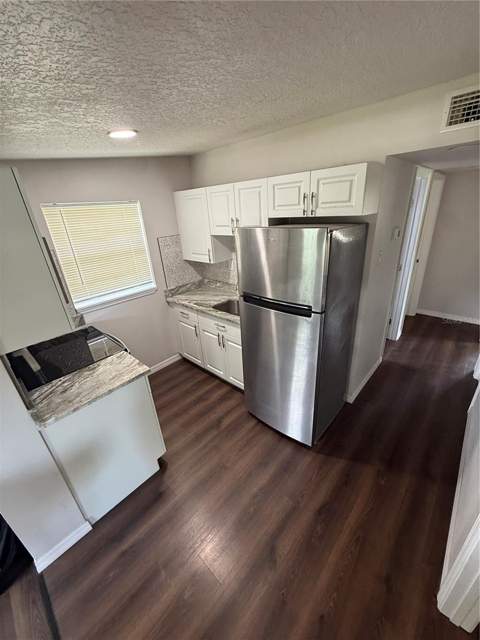 3013 Laurel Avenue, Lake Wales FL - photo 13 of 43