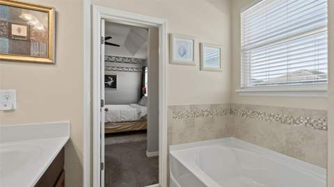 2544 Folio Way, Kissimmee FL - photo 11 of 67