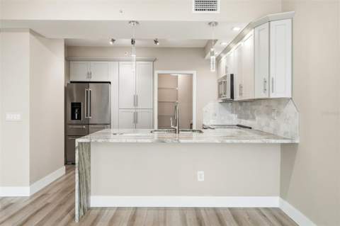 322 E Central Boulevard #912, Orlando FL - photo 15 of 41