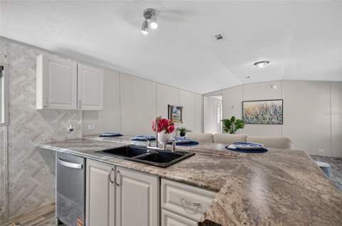 6645 W Erlen Lane, Homosassa FL - photo 16 of 40