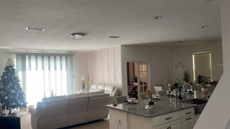 4 bedroom Single Family Residence at 5014 Royal Point Avenue, Cypress Hammock Ph 1, Kissimmee — photo 5
