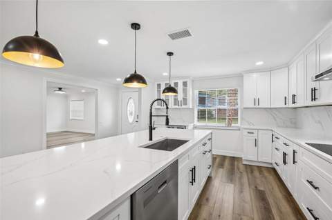 2230 Albright Drive, Clearwater FL - photo 6 of 6