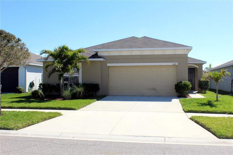 17152 SUNSHINE MIMOSA STREET home for sale in Sunshine Village