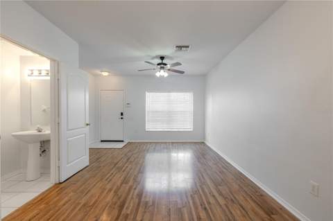 2432 Lake Woodberry Circle, Brandon FL - photo 7 of 33