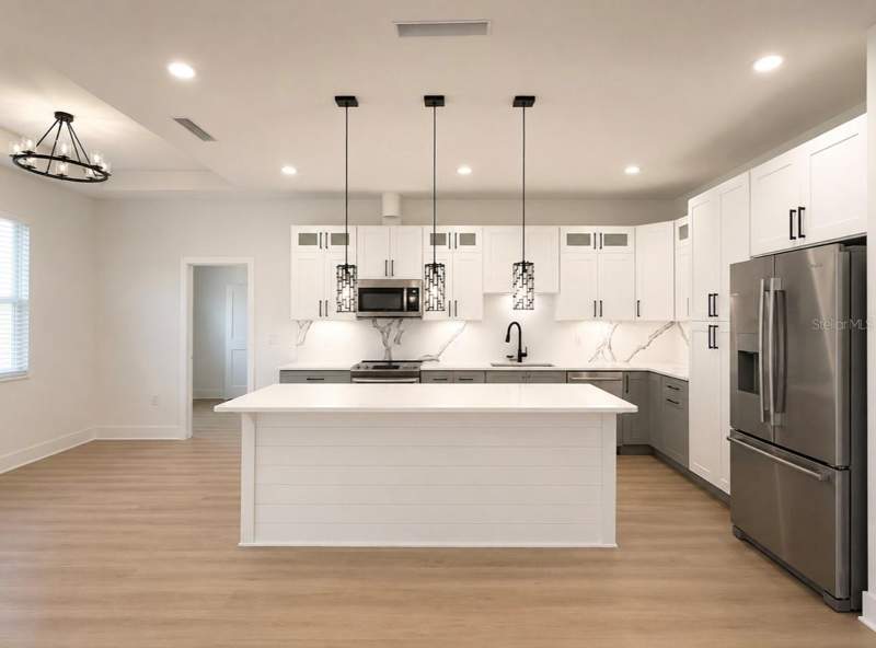 4 bedroom Single Family Residence at 1064 Monroe Avenue, Masaryktown, Brooksville — photo 4