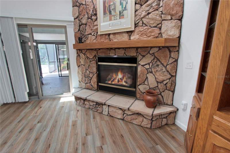 3 bedroom Single Family Residence at 34205 Park Lane, Silver Lake Estates, Leesburg — photo 5