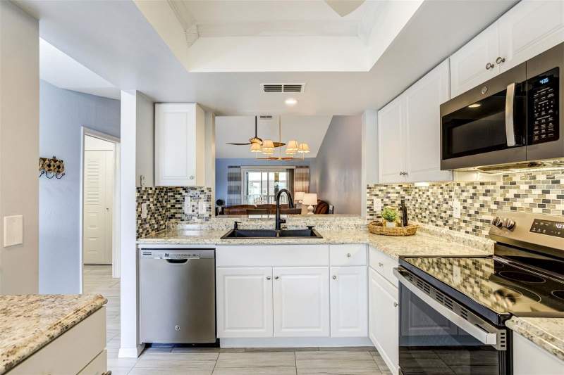 2 bedroom Condominium at 460 S Paula Drive #108, Harbor Pointe Condo, Dunedin — photo 5