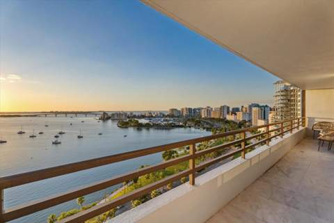 770 S Palm Avenue #Ph-1, Sarasota FL - photo 24 of 41