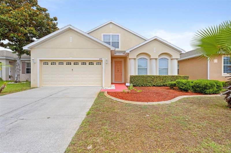 4 bedroom Single Family Residence at 699 Winthrop Drive, Villages At Avalon Ph 1, Spring Hill — photo 2