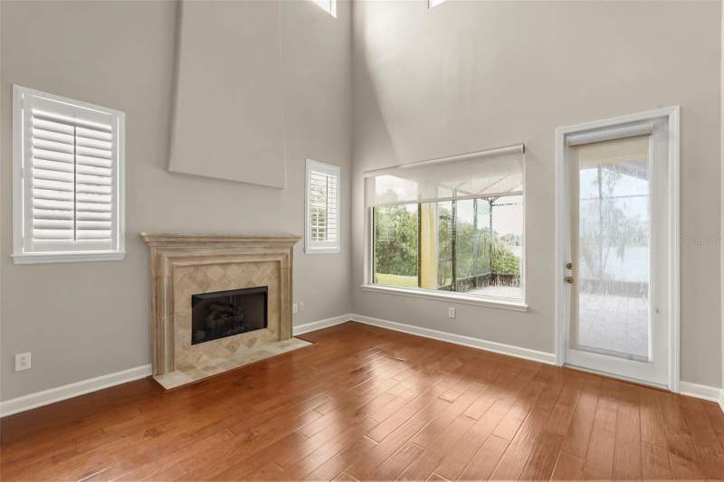 4 bedroom Townhouse at 1775 Lake Side Avenue, Providence Ph 01, Davenport — photo 5