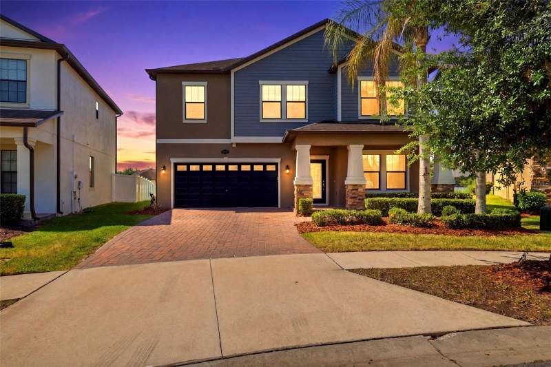 19419 PADDOCK VIEW DRIVE home for sale in K Bar Ranch