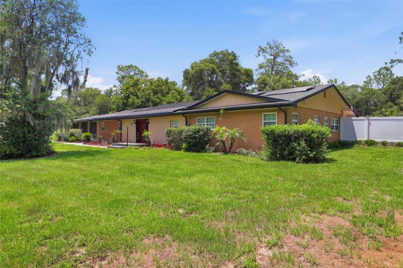 5 bedroom Single Family Residence at 1570 Glenwood Road, Dupon Estates, Deland — photo 2