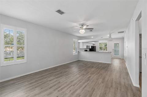 10207 Porch Street, New Port Richey FL - photo 11 of 58