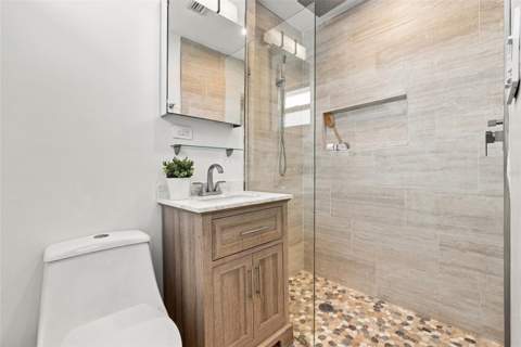2110 Alcazar Way, St Petersburg FL - photo 16 of 33