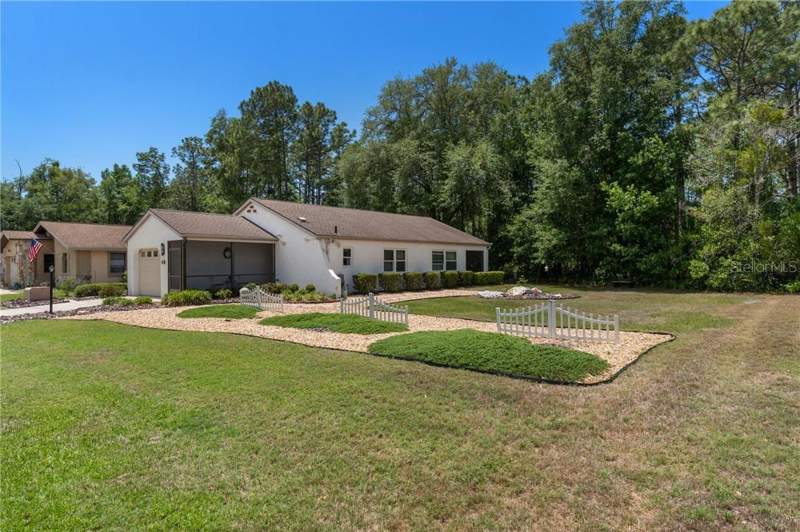 2 bedroom Single Family Residence at 75 Chinaberry Circle, Homosassa, Homosassa — photo 4