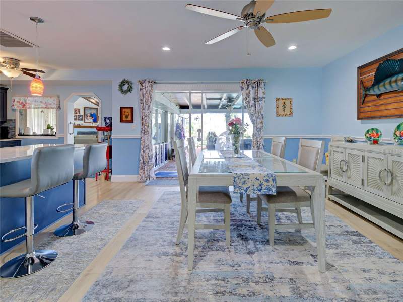 3 bedroom Single Family Residence at 107 Peckham Street, Port Charlotte Sec 043, Port Charlotte — photo 5