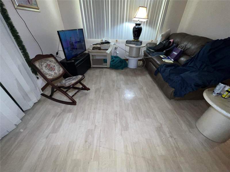 2 bedroom Single Family Residence at 10081 SW 100th Avenue, Pine Run Estate, Ocala — photo 2