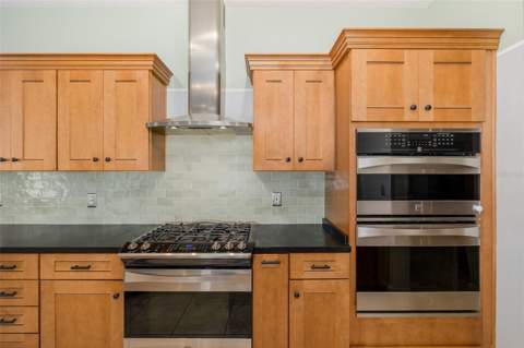 12709 Westwood Lakes Boulevard, Tampa FL - photo 16 of 76