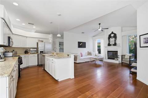 4106 Hearthstone Drive, Sarasota FL - photo 15 of 32
