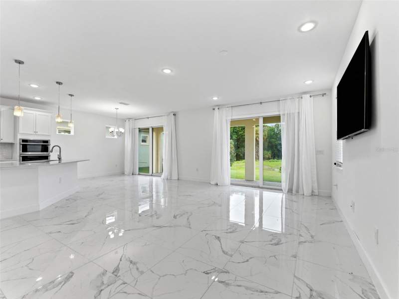4 bedroom Single Family Residence at 5232 Wishing Arch Drive, Mirabay Prcl 8, Apollo Beach — photo 5