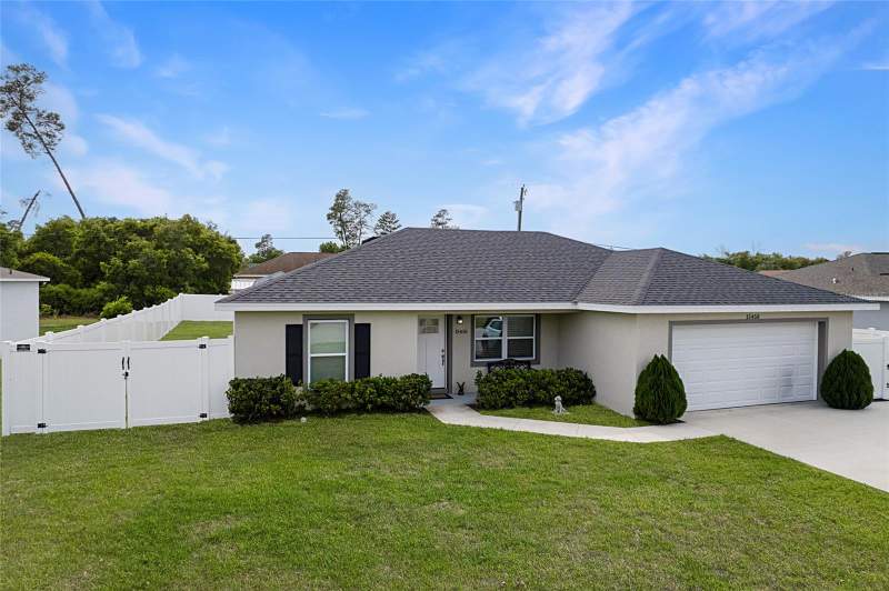 3 bedroom Single Family Residence at 15458 SW 23rd Court Road, Marion Oaks Un 03, Ocala — photo 2