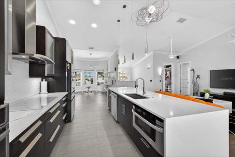 5101 South Shore Drive, New Port Richey FL - photo 15 of 99